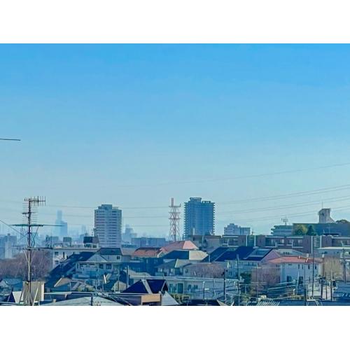 室内（2024年2月）撮影　大阪方向　あべのハルカスを見渡す眺望有
