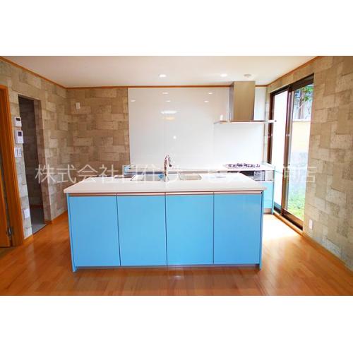 ■デザイン性や機能性が魅力のキッチントクラス「Berry」+ドイツ製の食器洗浄機「Miele」